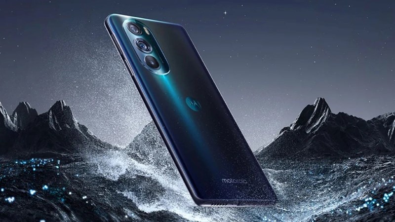 Motorola Edge 30 Pro với SD8G1 có khả năng là đối thủ của Xiaomi 12 Pro