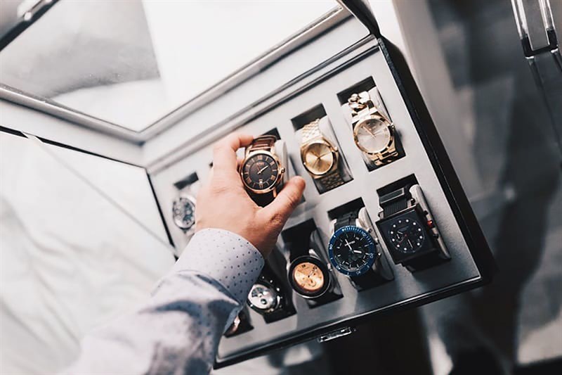 Đồng hồ dành tặng cho bố mẹ cũng là thể hiện sự kính trọng