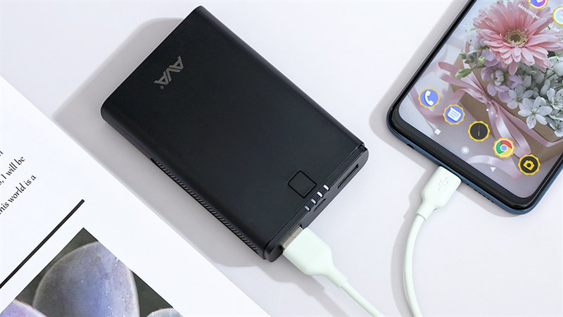Pin sạc dự phòng 7500 mAh AVA DS630