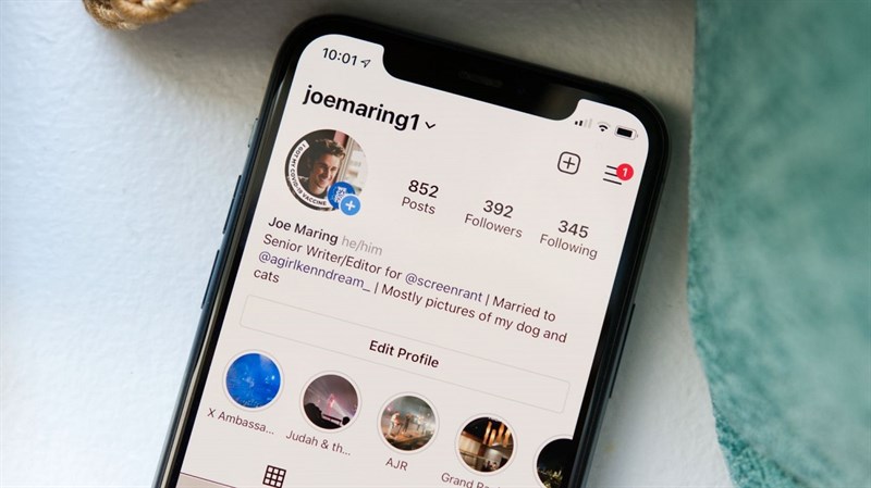 Instagram là mạng xã hội giới trẻ yêu thích nhất?