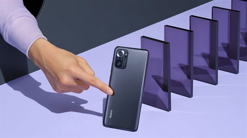 Xiaomi Redmi Note 11S sẽ có màn hình không khuyết điểm với camera ẩn dưới màn hình.