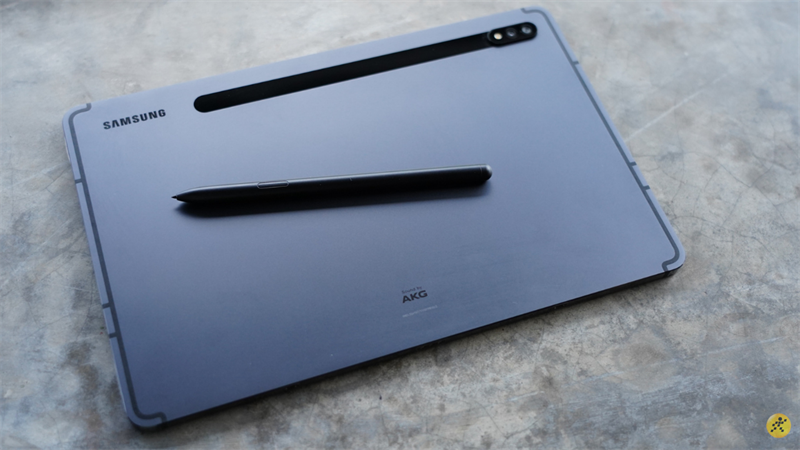 Galaxy Tab S7 thiết kế mỏng nhẹ