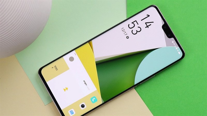 Vivo V23 Pro giá bao nhiêu?