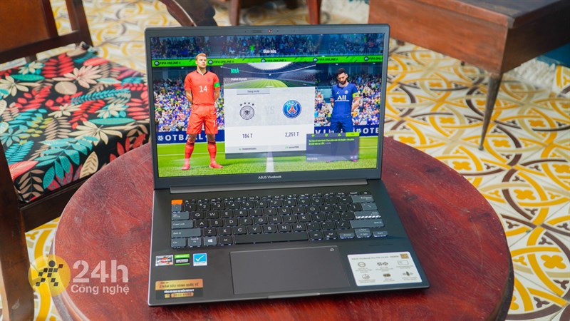  Màn hình của ASUS VivoBook Pro 14x OLED M7400QC còn được trang bị rất nhiều công nghệ tiên tiến.