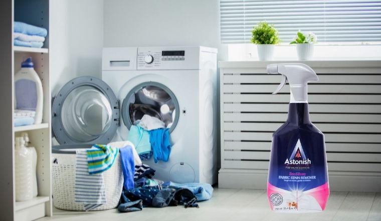 Nước tẩy Astonish loại bỏ các vết bẩn cứng đầu trên quần áo hiệu quả