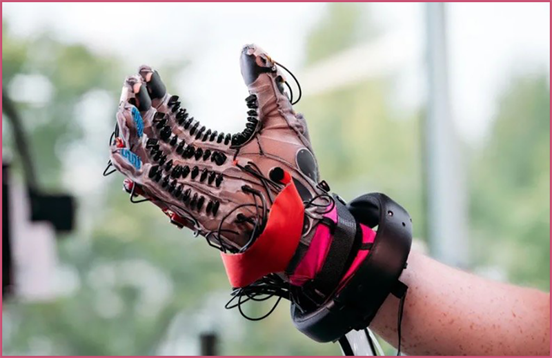 bHaptics tiết lộ găng tay xúc giác TactGlove dành cho VR tại CES 2022