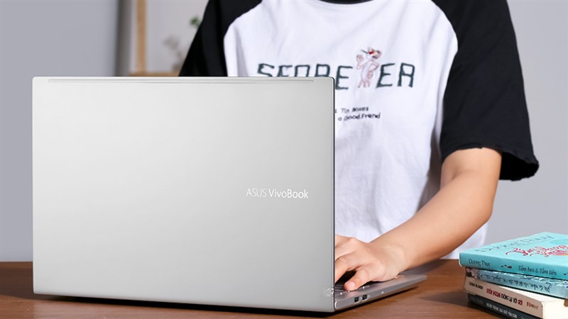 ASUS VivoBook A515EP - laptop lý tưởng cho dân thiết kế.