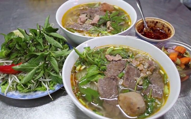 Bún bò thịt Bà Hoa