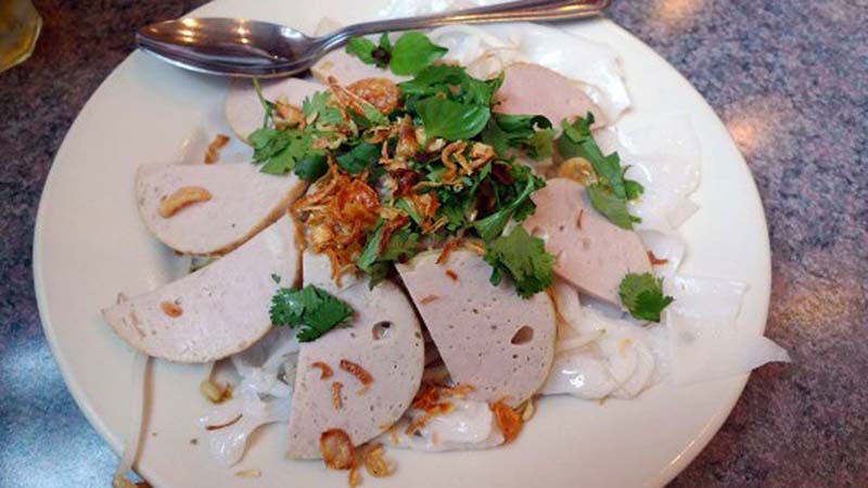 Bánh cuốn, bánh ướt bình dân