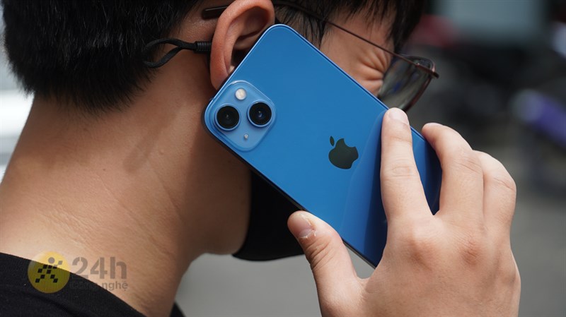 TOP 4 điện thoại có thiết kế đẹp không tỳ vết, mua làm quà tặng hay tự thưởng cho bản thân dịp năm mới đều rất xứng đáng! TOP 4 điện thoại có thiết kế đẹp không tỳ vết, mua làm quà tặng hay tự thưởng cho bản thân dịp năm mới đều rất xứng đáng!