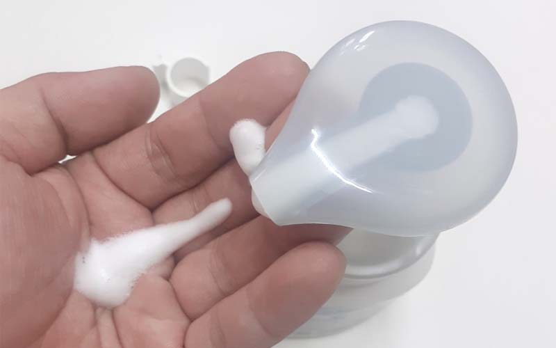 Sử dụng bọt rửa tay đúng cách Sử dụng bọt rửa tay đúng cách