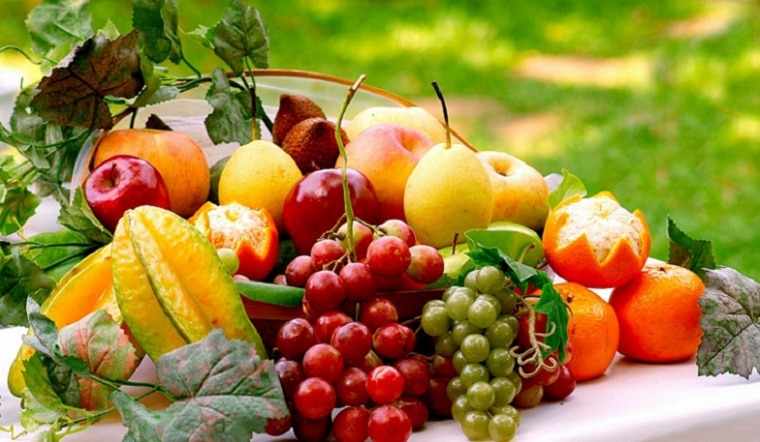 Có nên áp dụng chế độ ăn toàn trái cây để giảm cân?