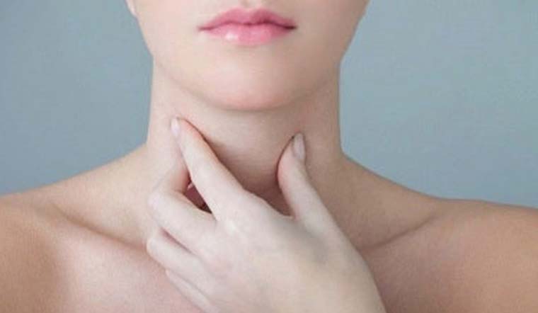 Người mới mổ bướu cổ xong nên ăn gì và không nên ăn gì?
