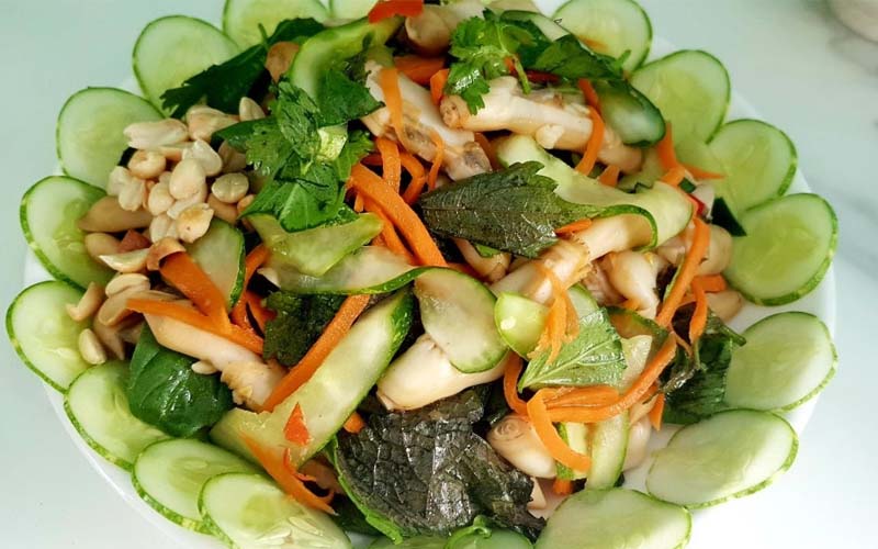 How to make delicious crispy nail snail salad, change the taste for a weekend meal
