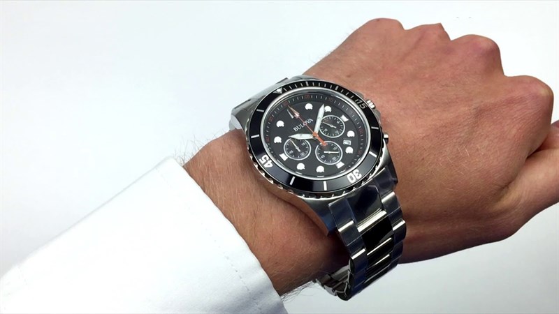 Thiết kế lịch lãm sang trọng