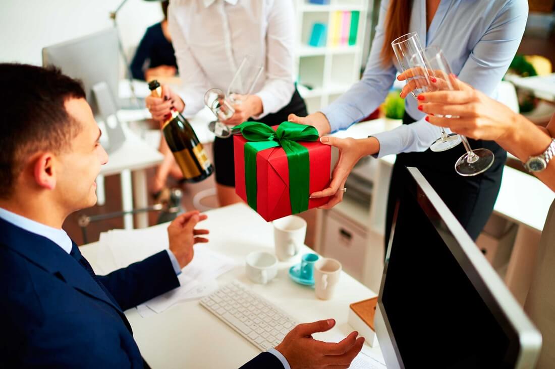 Top 11 most luxurious and meaningful Tet gifts for your boss