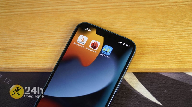 Sắp Tết rồi, có nên mua trả góp iPhone đi chơi Tết không? Cùng tìm hiểu mua ở đâu cho uy tín và an tâm nhất nhé