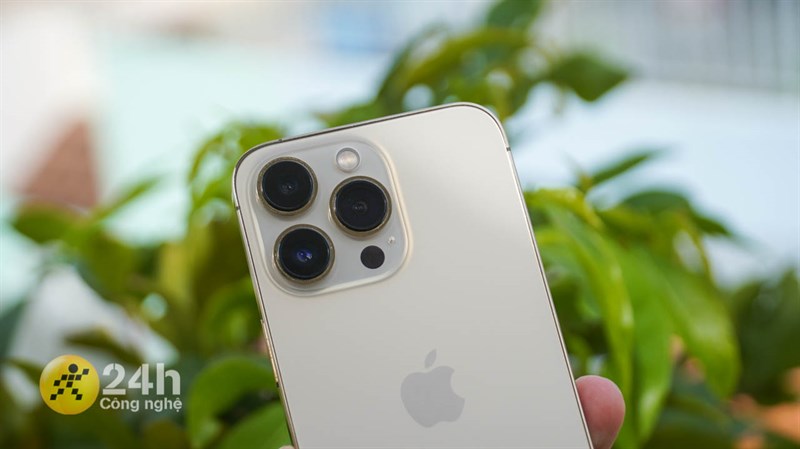Sắp Tết rồi, có nên mua trả góp iPhone đi chơi Tết không? Cùng tìm hiểu mua ở đâu cho uy tín và an tâm nhất nhé