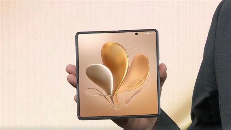 Điện thoại màn hình gập Honor Magic V chính thức ra mắt