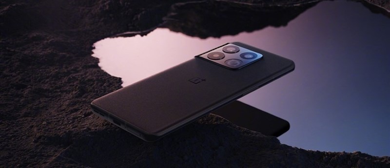 OnePlus 10 Pro ra mắt với Snapdragon 8 Gen 1, màn hình AMOLED 120Hz
