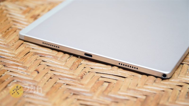 Cạnh dưới của Samsung Galaxy Tab A8 (2022)