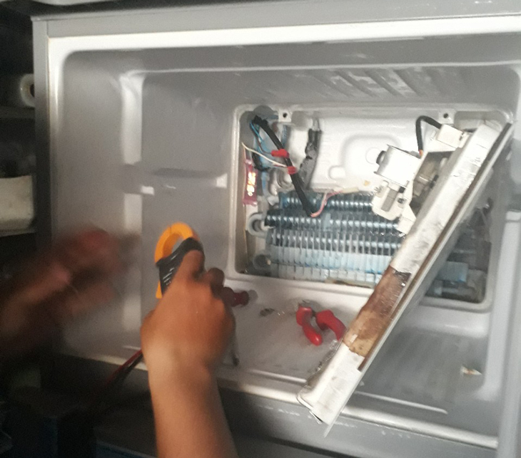 Một số lưu ý người tiêu dùng cần biết khi thay vỏ tủ lạnh