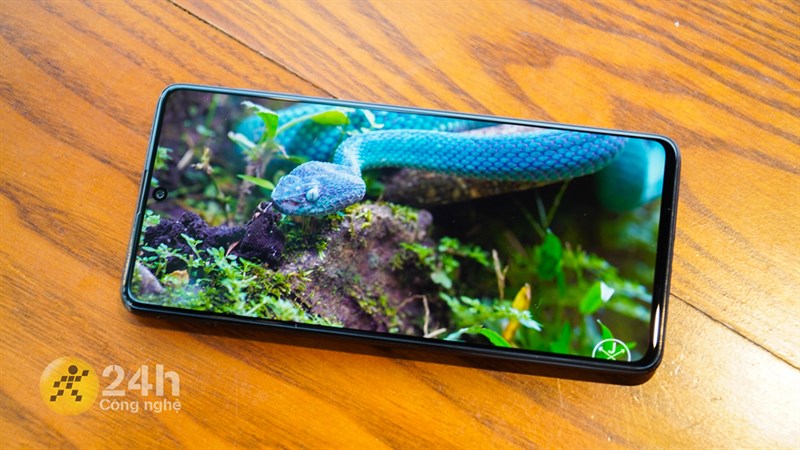 Samsung Galaxy M51 có màn hình đẹp và sắc nét