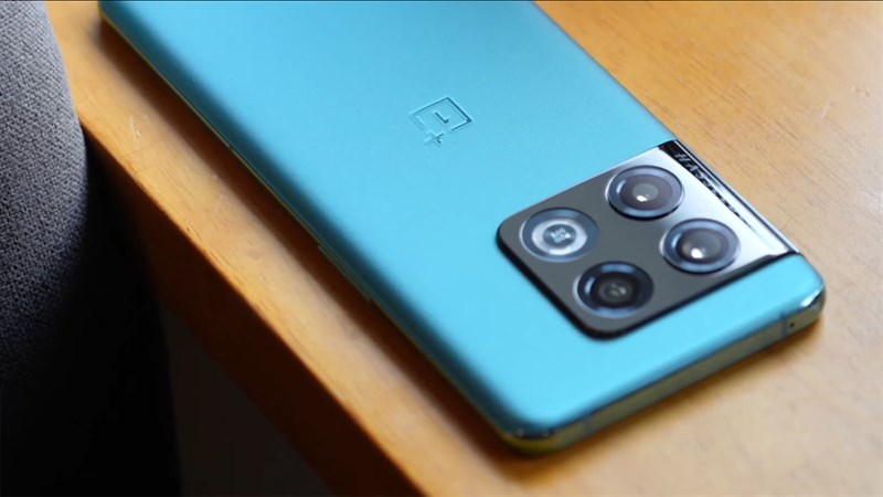 OnePlus 10 Pro có là chiếc điện thoại cân bằng mọi yếu tố từ cấu hình, thiết kế, pin và camera