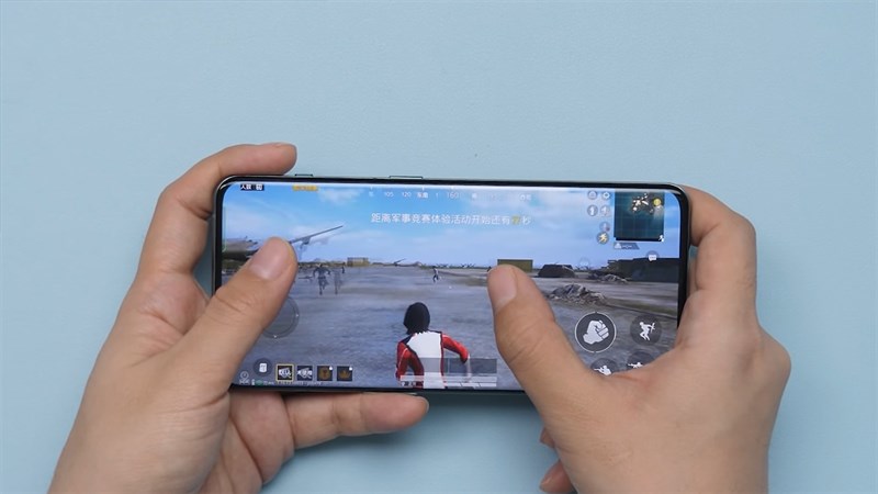 Với Snapdragon 8 Gen 1 OnePlus 10 Pro sẽ mang đến khả năng chiến game tốt nhất cho người dùng