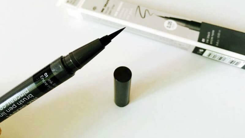 Đầu bút The Face Shop Ink Graffi Eyeliner siêu mảnh