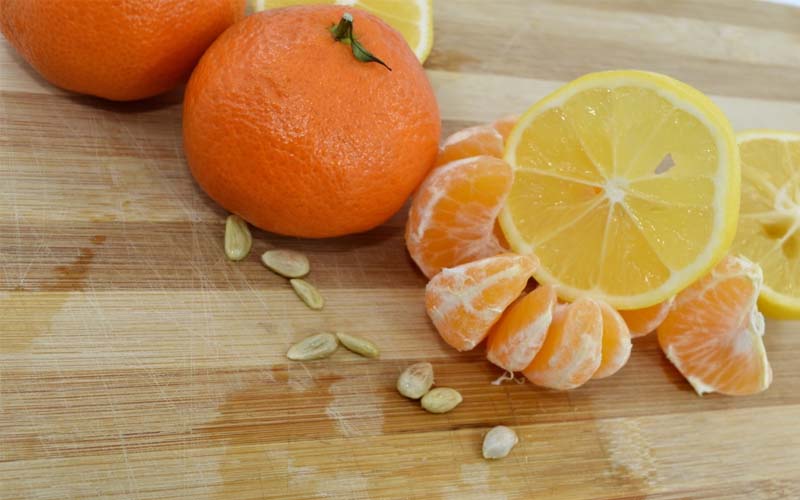 Không ngờ rằng hạt cam quýt còn có thể làm nước uống trị ho, giảm đau dạ dày