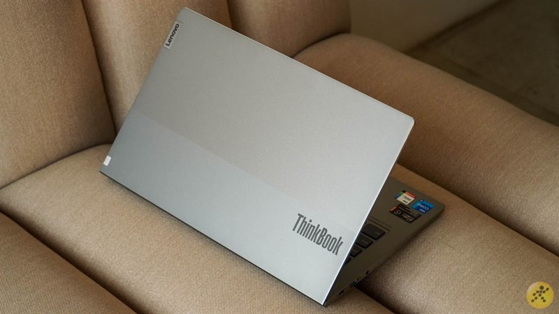 ThinkBook là một trong những dòng laptop bán chạy nhất của Lenovo