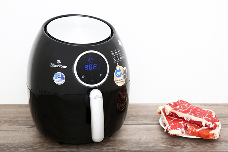 Nồi chiên không dầu Bluestone AFB-5876 5.5 lít có thiết kế sang trọng. Nồi chiên không dầu Bluestone AFB-5876 5.5 lít có thiết kế sang trọng.
