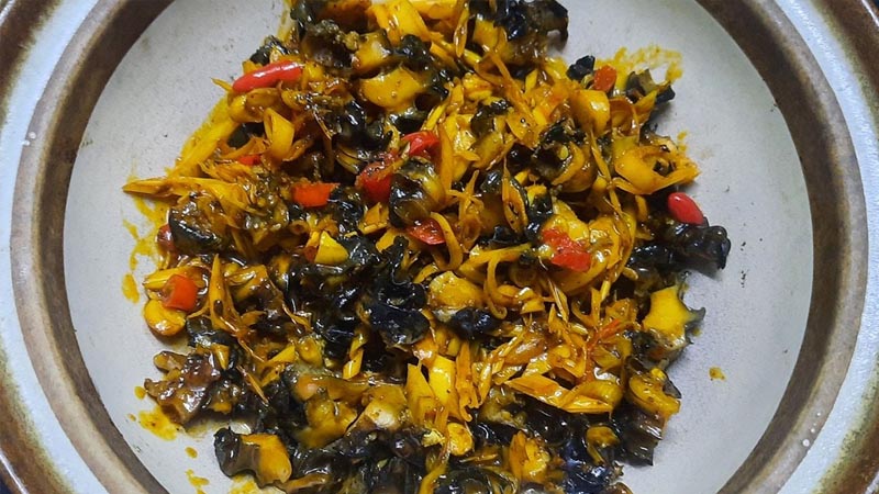 How to make fried snail with curry strange, attractive, change the wind for the whole family