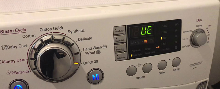 Lỗi UE máy giặt LG là gì và cách sửa lỗi chi tiết?