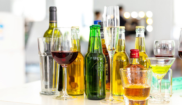 Bộ Y tế “bật mí” liều lượng sử dụng bia rượu an toàn cho ngày Tết vui khỏe