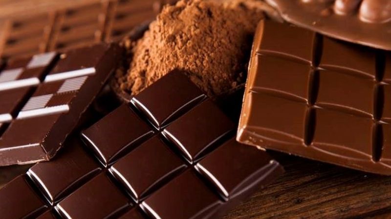 Sô cô la đen là một nguồn cung cấp chất chống oxy hóa và chất xơ tốt cho sức khỏe