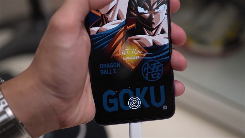 Realme GT Neo 2 Dragon Ball có viên pin lớn và sạc nhanh 65 W