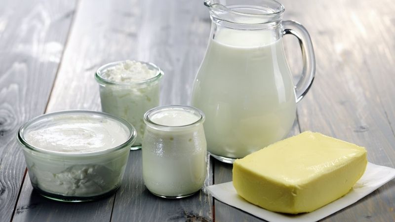 Sữa và các sản phẩm từ sữa có khả năng gây ra mụn
