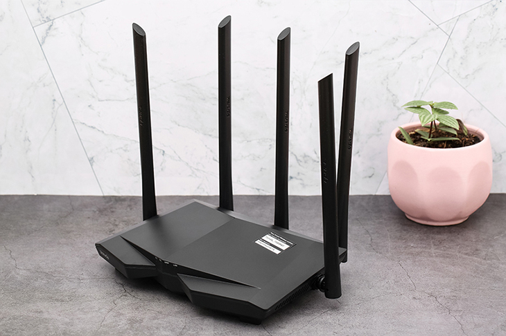 Router Wifi Chuẩn AC1200 Tenda AC7 Đen