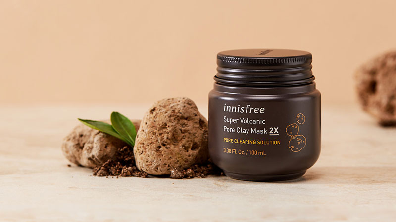 Innisfree Super Volcanic Pore Clay Mask sáng da, tẩy tế bào chết