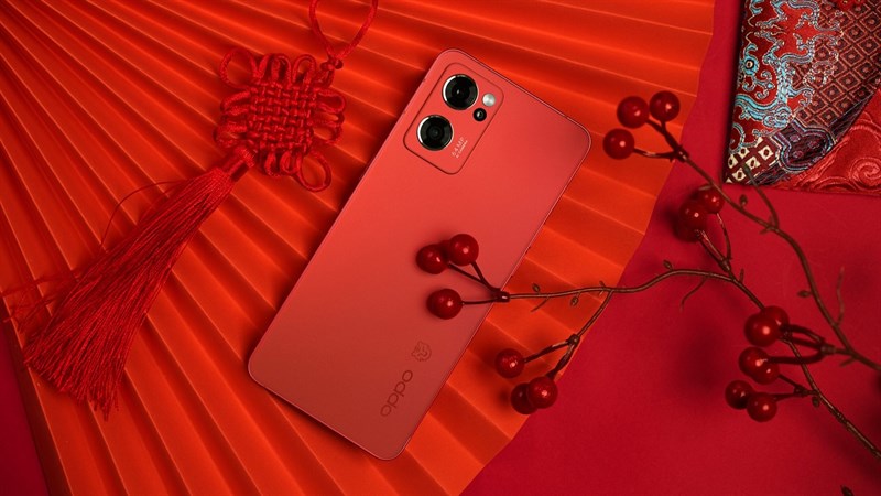 OPPO Reno7 New Year Edition