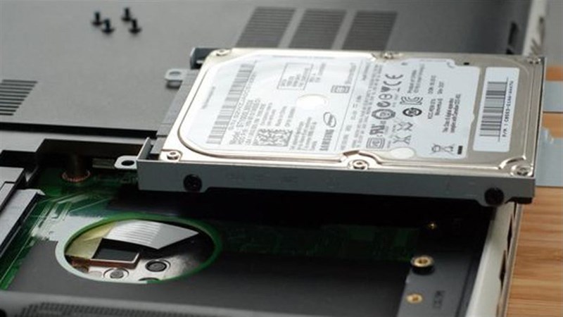 Những lưu ý khi mua và nâng cấp SSD