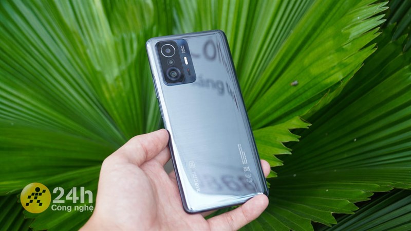 Với viên pin 6.500 mAh, Xiaomi 12T Pro sẽ cho chúng ta thời gian sử dụng rất là thoải mái