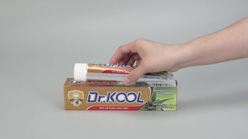 Kem đánh răng Dr. Kool thảo dược nha đam Kem đánh răng Dr. Kool thảo dược nha đam