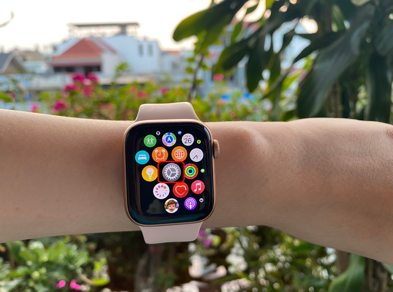 Kiểm tra tình trạng pin Apple Watch