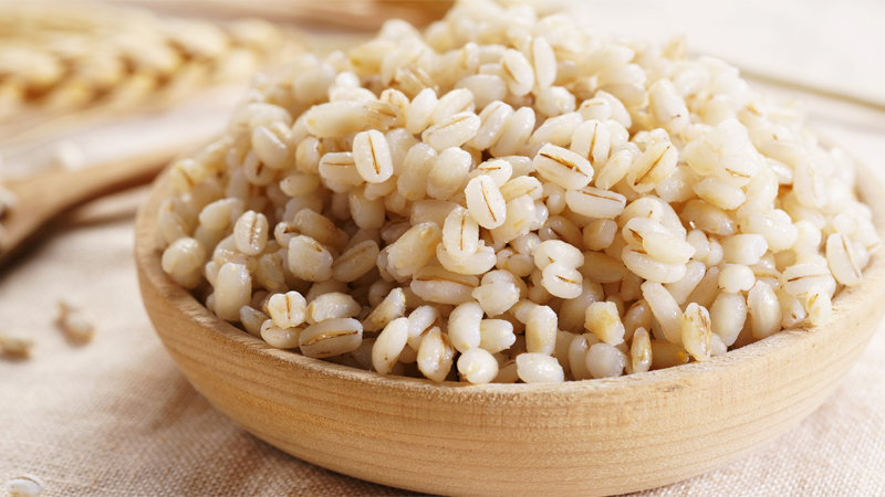Lúa mạch cũng thường được sử dụng để làm súp, món hầm hoặc risottos