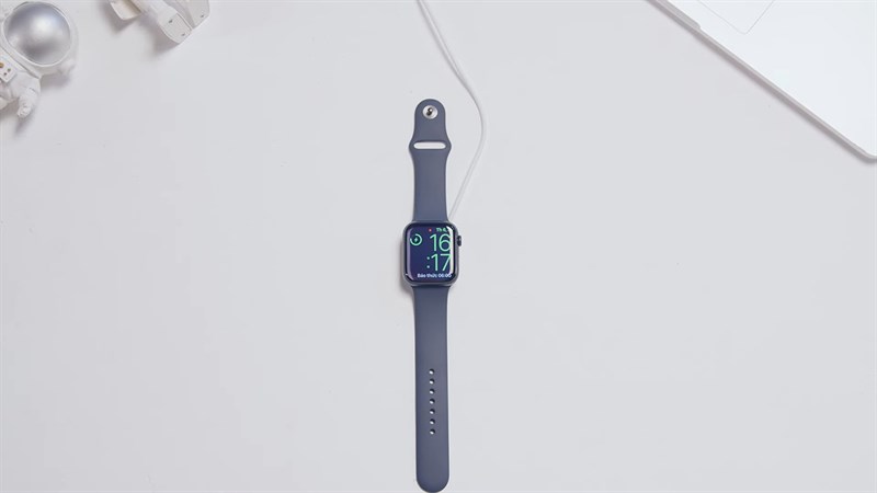 Apple Watch 7 được trang bị màn hình lớn hơn