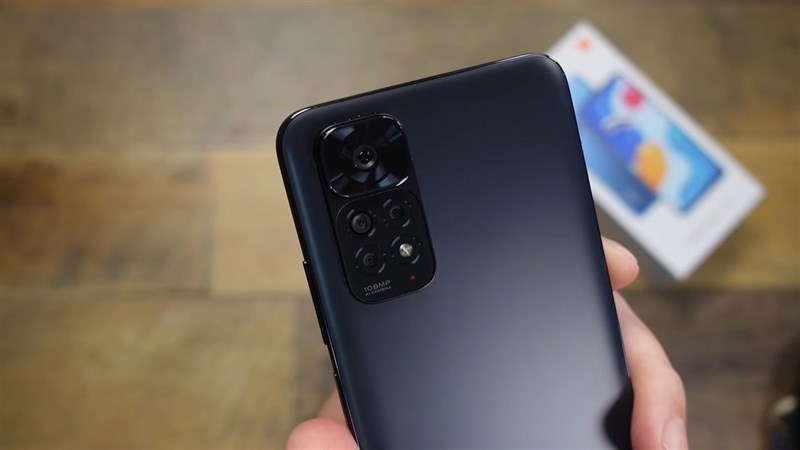 Cụm camera sau cực kỳ nổi bật của Redmi Note 11S. Nguồn: Grant Likes Tech.