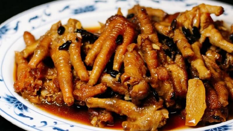 Instructions on how to make Chinese spicy Chinese chicken feet